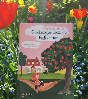 "Glückstage unterm Apfelbaum - Geschichten von Minna" von Kathrin Rohmann, illustriert von Yayo Kawamura, Verlag dtv junior, Buchvorstellung Kinderbuchblog Familienbücherei