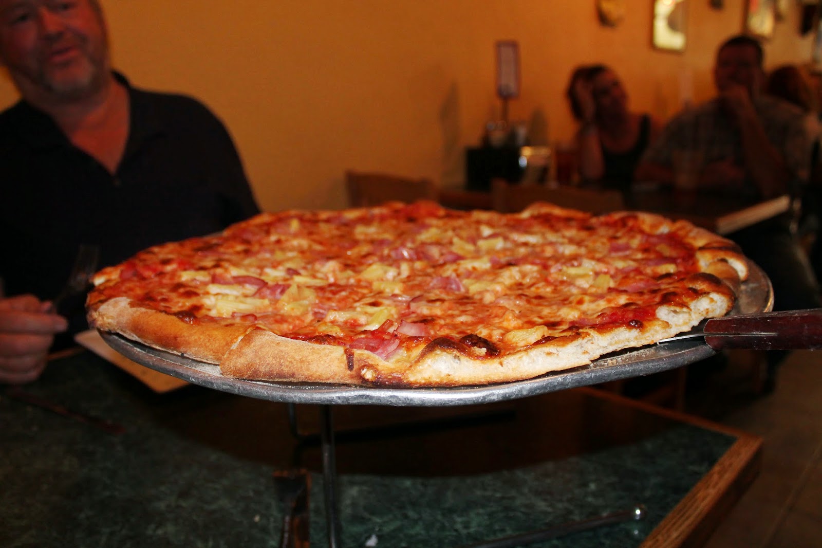Familienpizza — Rezepte Suchen