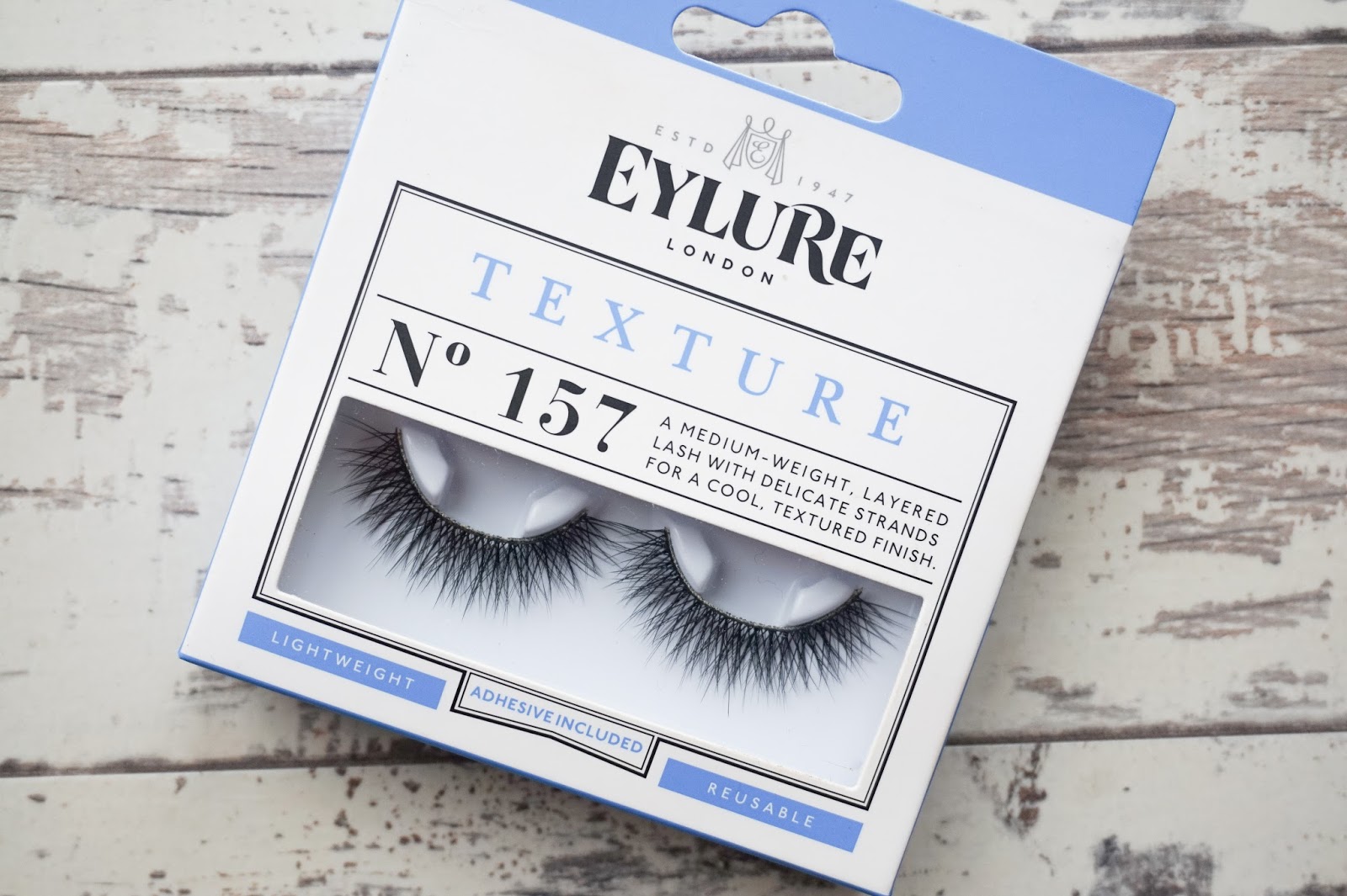 eylure 157 review vegas nay grand glamor natural lashes lengthening texture 