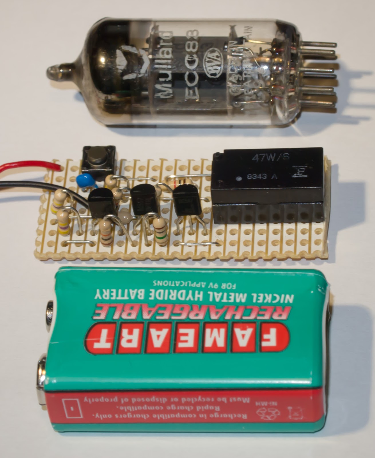 Paul In The Lab Soft Latch True Bypass (Relay) Switch For Guitar