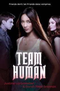 book cover of Team Human by Justine Larbalestier and Sarah Rees Brennan