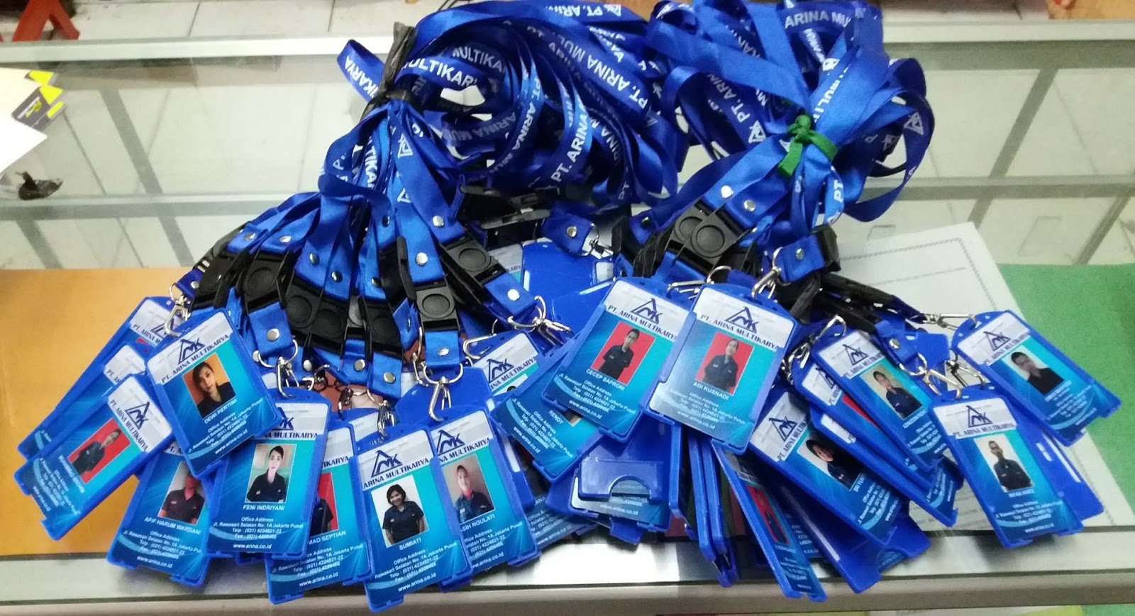 Tempat Cetak Name Tag Dan Id Card Harga Paling Murah Di Jakarta Timur tempat-cetak-name-tag-dan-id-card-harga-paling-murah-di-jakarta-timur