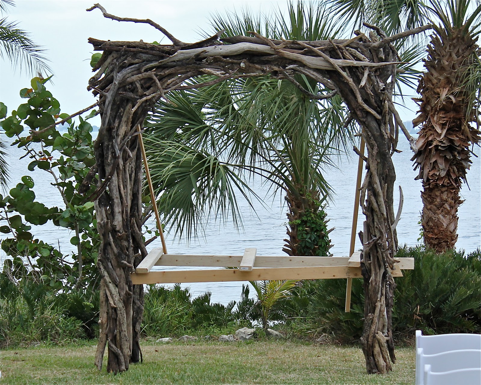 How To Build An Arbor For A Wedding  Danol Plan