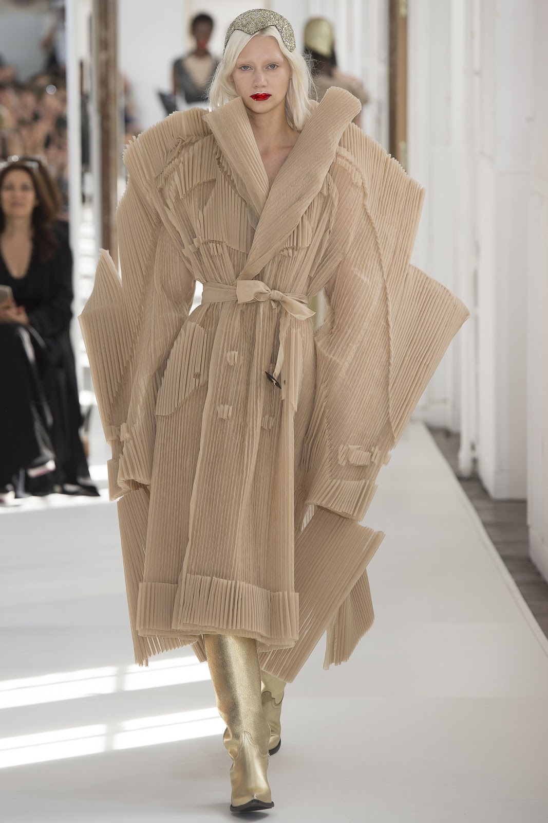 Gold For Fall Fashion Gold For Fall Fashion