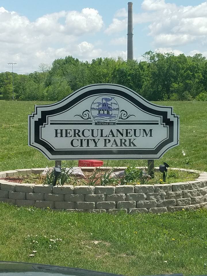 Play St. Louis Kade's Playground, Herculaneum