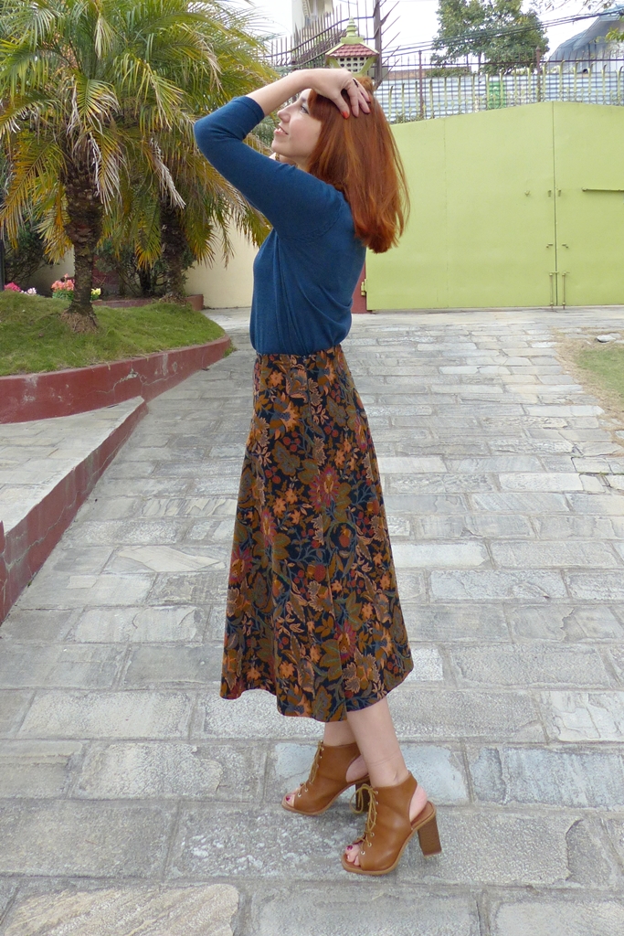 Patterned clearance corduroy skirt