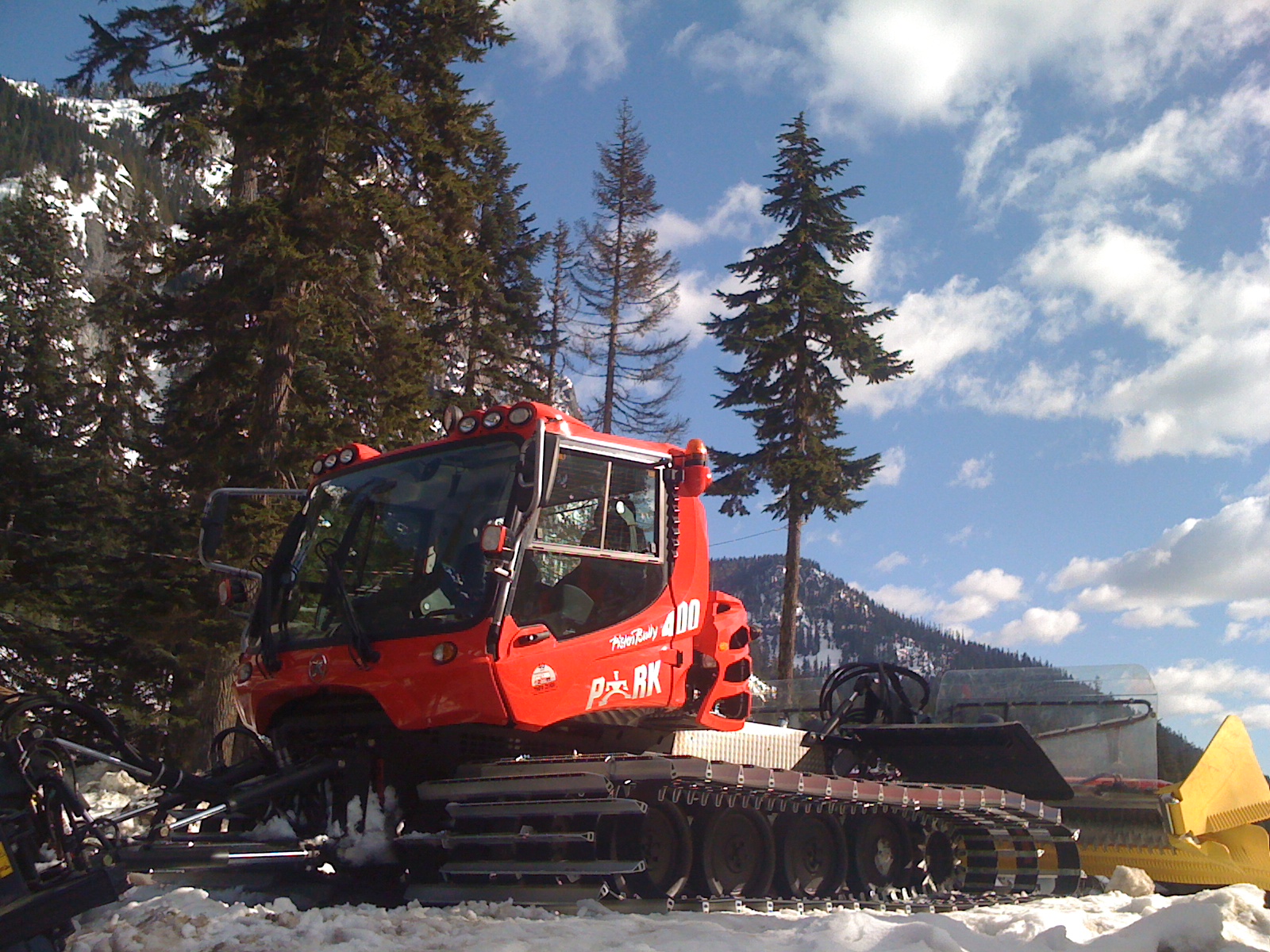 Northwest Snowcats PistenBully By Kassbohrer All Terrain Vehicles Alaska Washington Oregon