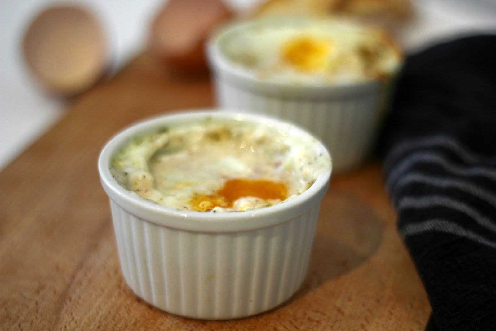 TwinsCook la cuisine façon étudiant Oeufs cocotte aux lardons