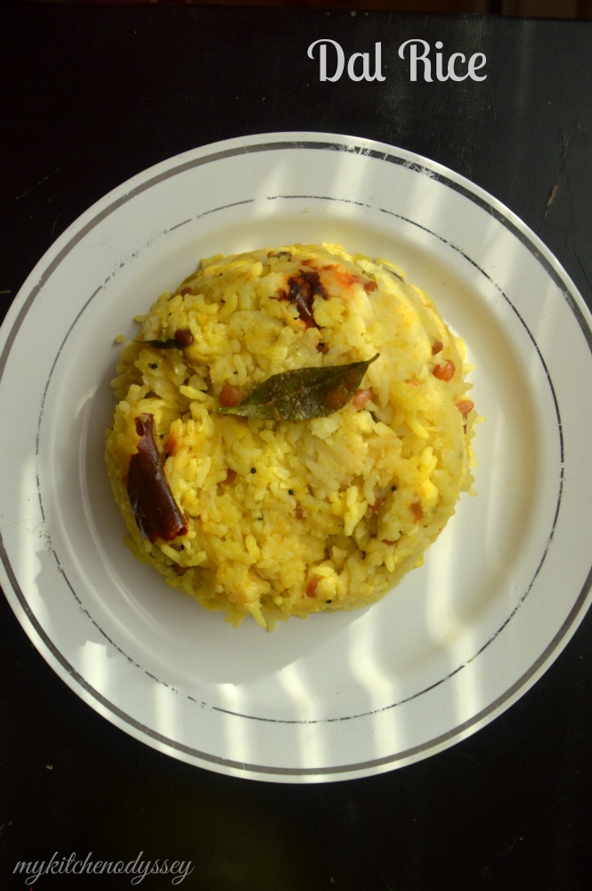 Dal Rice Arisi Paruppu Sadam Moong Dal Rice In Pressure Cooker