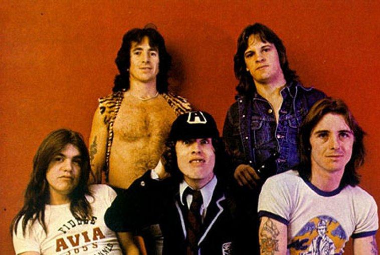 Whole Lotta Rosie - AC/DC - Rock na Web