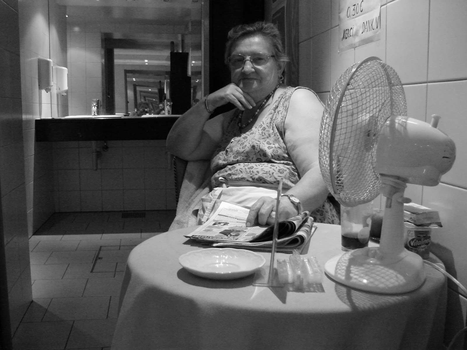 Histoires de vie La dame pipi* BOÎTE AU FLE