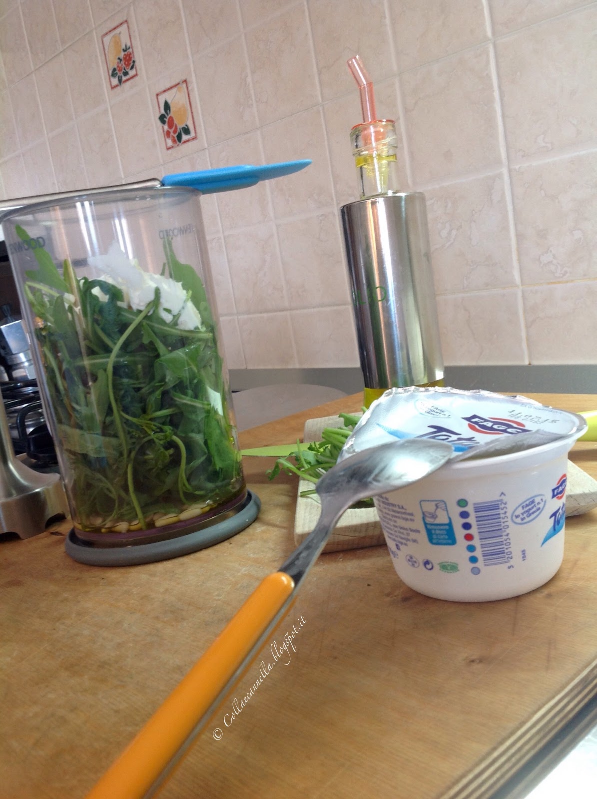 Colla&Cannella "Pesto di rucola e yogurt greco"
