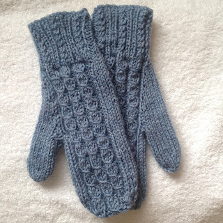 https://www.craftsy.com/knitting/patterns/mock-cable-twist-mittens/475444