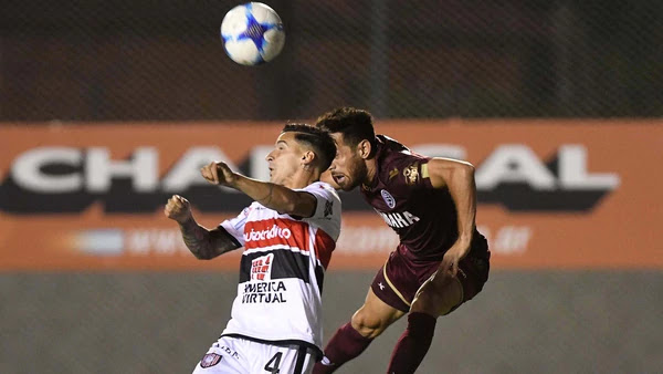 Chacarita goleó a Lanús en San Martín en el último partido de la Superliga 2017