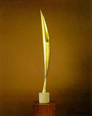 ADRIAN BUCURESCU – Mitologie daco-română: Finiscul, Pasărea Măiastră 6 brancusi