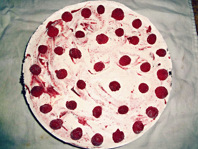 Raspberry Ice Cream "Cake-Pie" Raspberry Ice Cream "Cake-Pie"