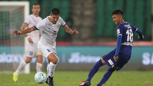 Mumbai City FC hold Chennaiyin FC Hero Indian Super League 2016