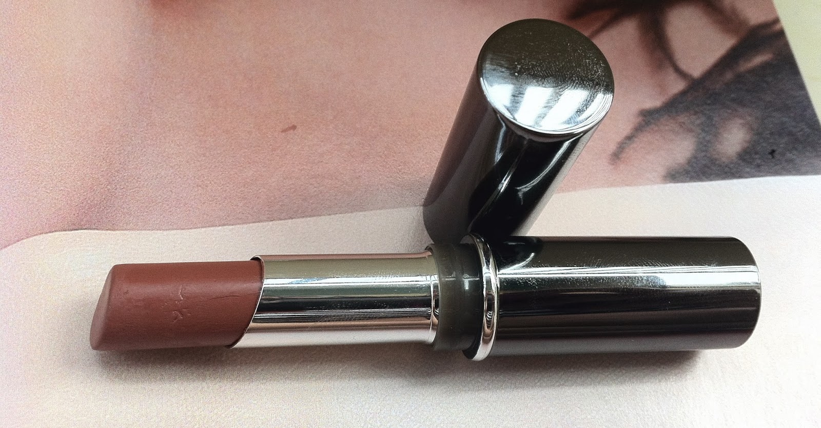 Pout Pretty Beauty, Makeup and Everything That's Pretty! Lakme