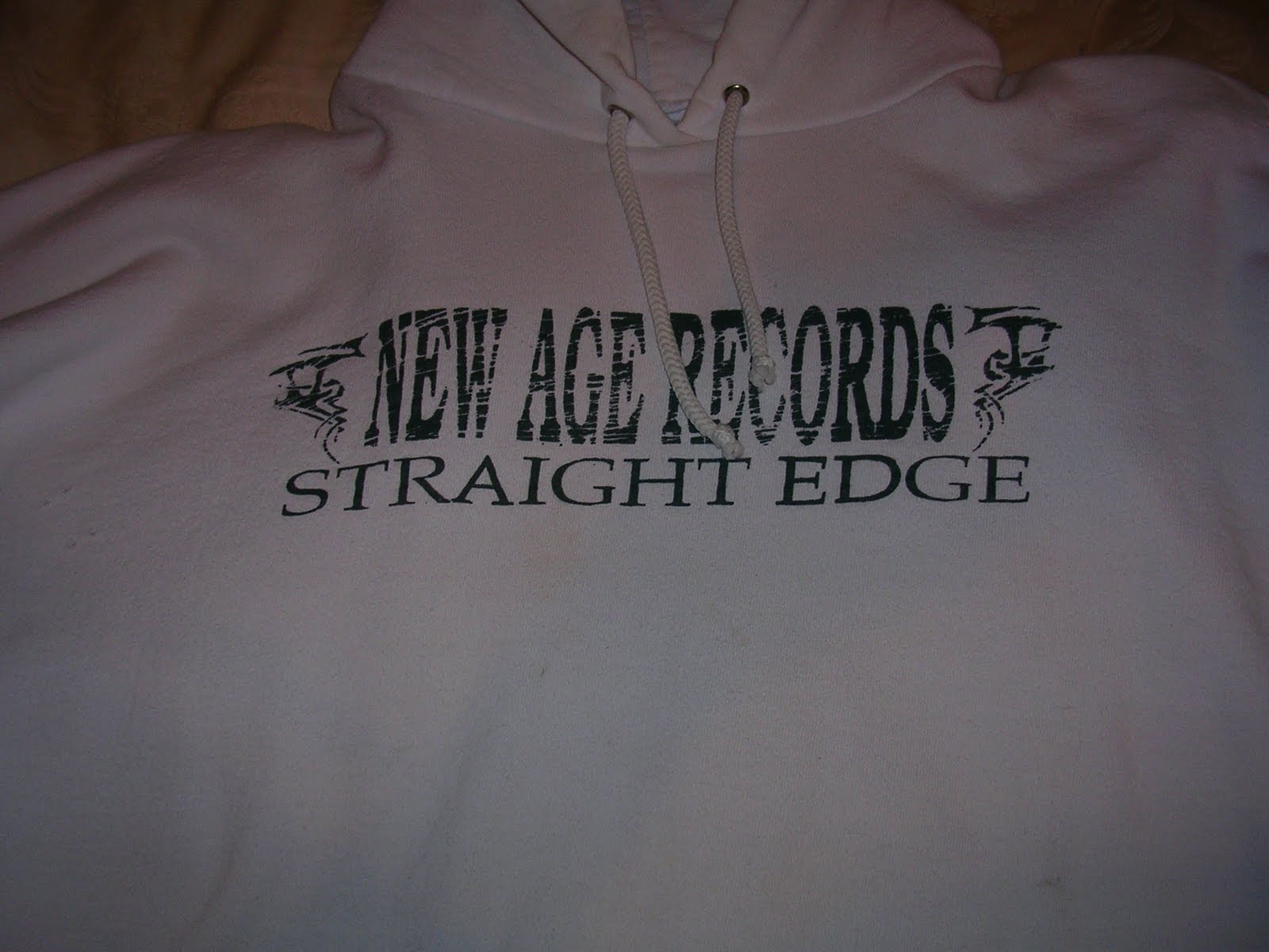 Straight Edge and the art of the Clothing Line STUCK IN THE PAST