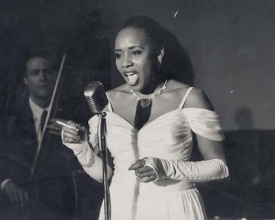 Rarephillysax June 2011