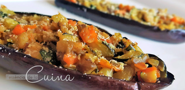 Alberginies farcides, verdura, Blog de cuina de la Sònia, l'essència de la cuina, berenjenas rellenas