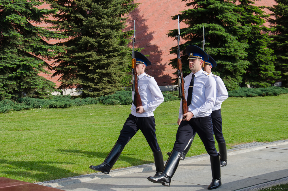 Почетный караул в москве Почетный караул в москве