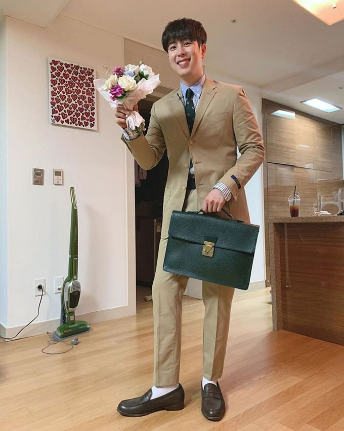 이미지에 대체텍스트 속성이 없습니다; 파일명은 Instagram-15ya.baby.jpg 입니다.