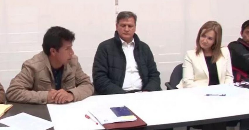 Pedro Castillo reclamó no haber sido escuchado por la ministra, pero video muestra lo contrario Pedro Castillo reclamó no haber sido escuchado por la ministra, pero video muestra lo contrario