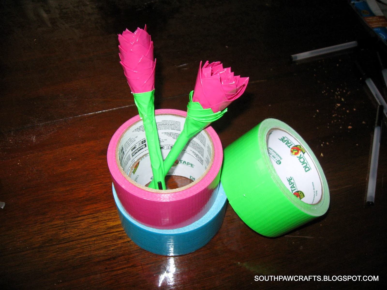 Southpaw Crafts Duct/Duck Tape Craft Rose Pens Kid Craft Critique