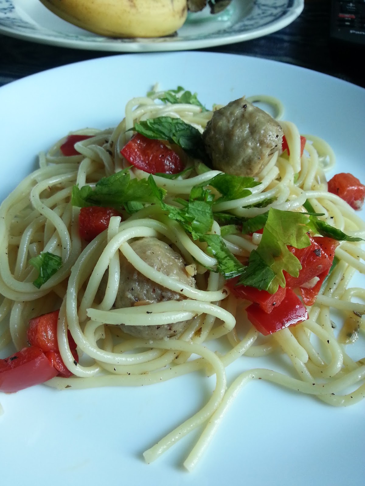 Dapurirar Resipi Spaghetti Aglio E Olio Dgn Meatballs
