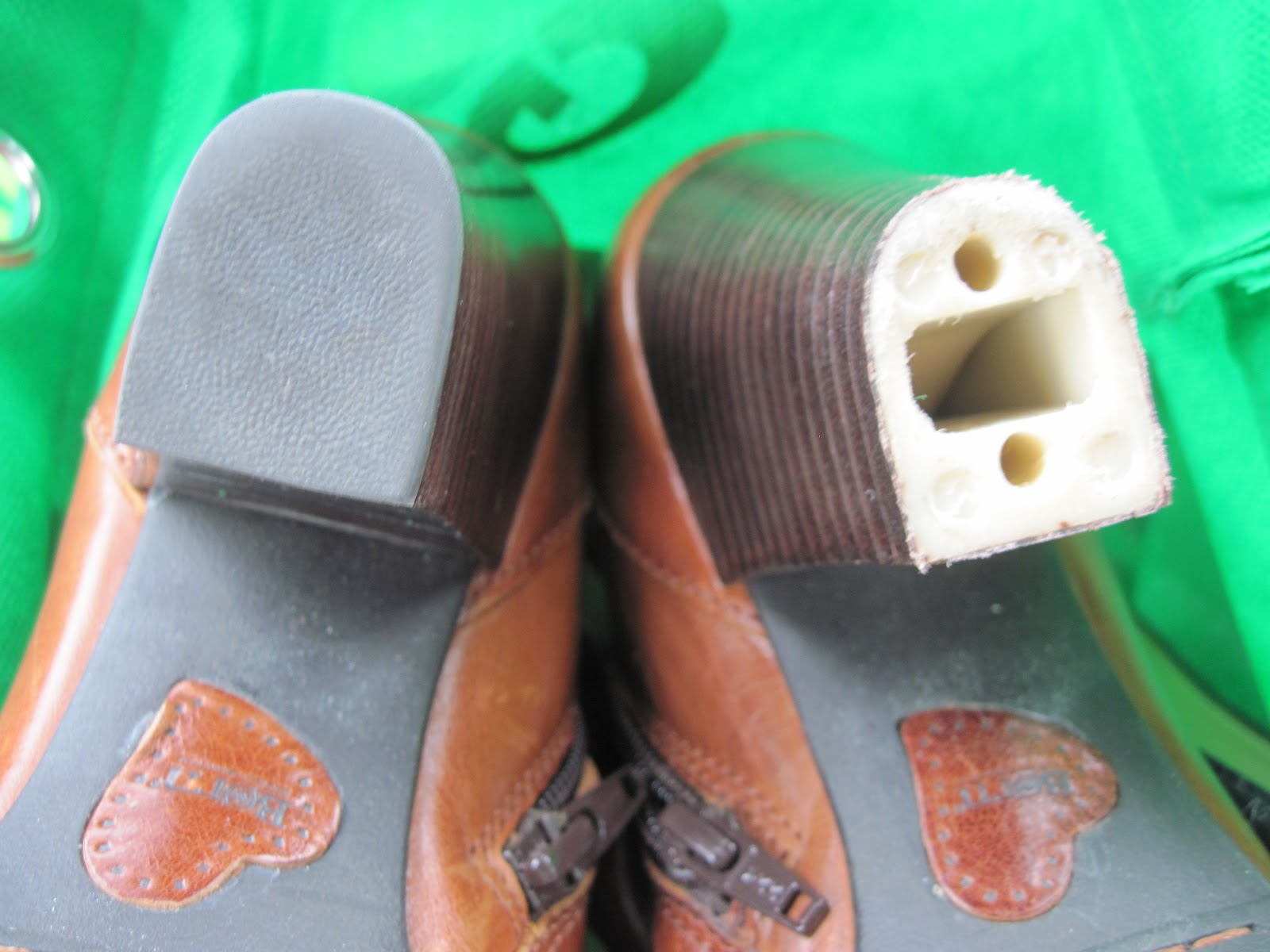 PolkaDotty Place Shoe Cobbler