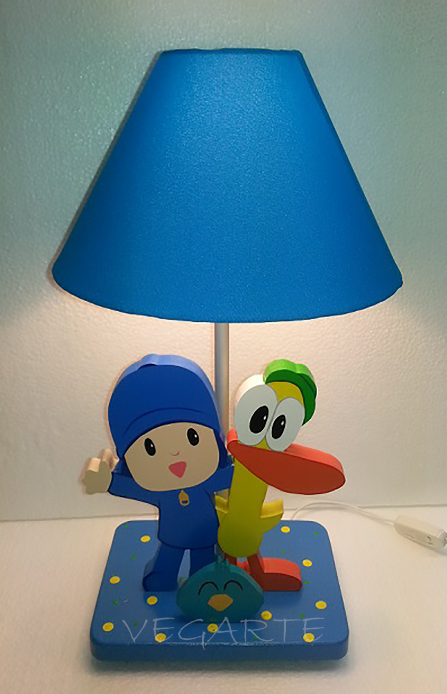 FIGURAS Y DECORACIÓN EN MADERA LAMPARAS INFANTILES