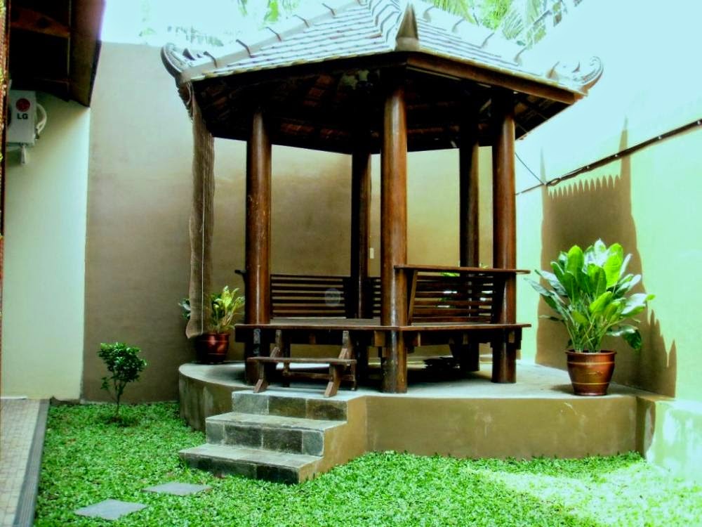 Saung Taman Minimalis Dari Bahan Bambu