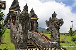 pura parahyangan agung jagatkartta bogor