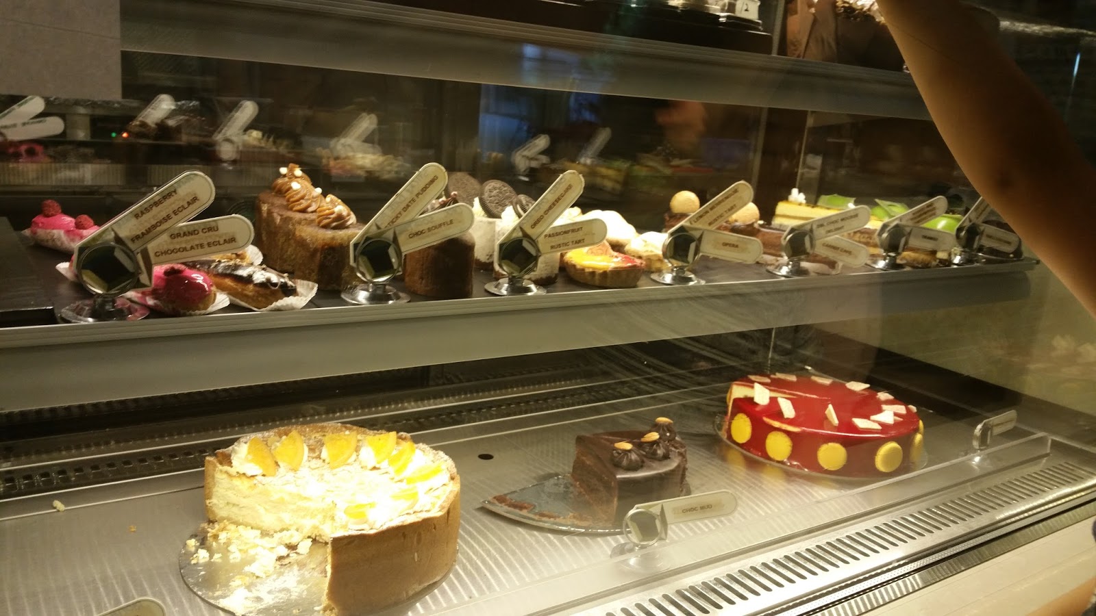 Espresso & Matcha Oliver Brown Garden City