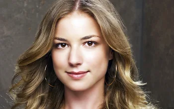 emily vancamp