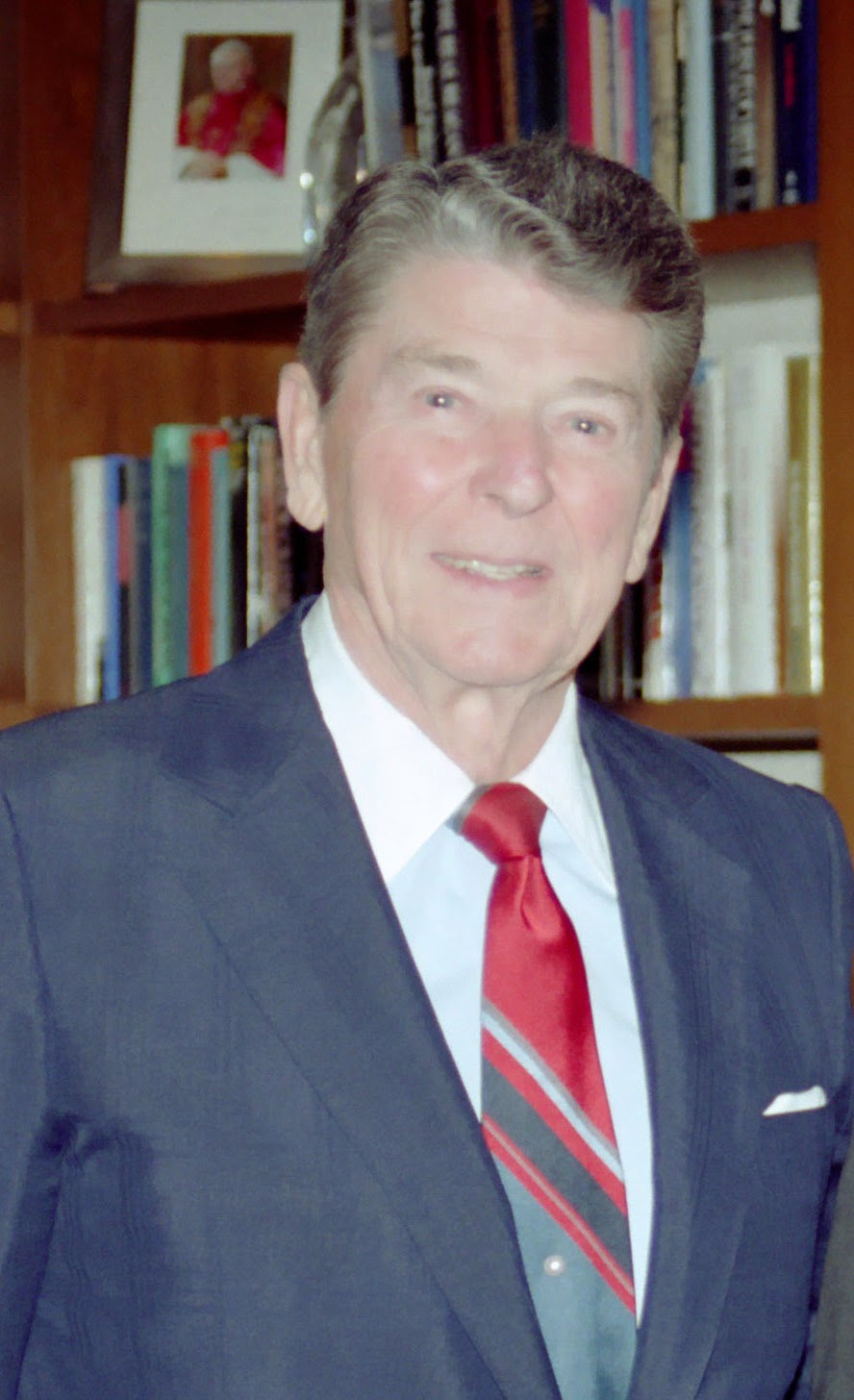 Ronald_Reagan_1991_cropped.jpg