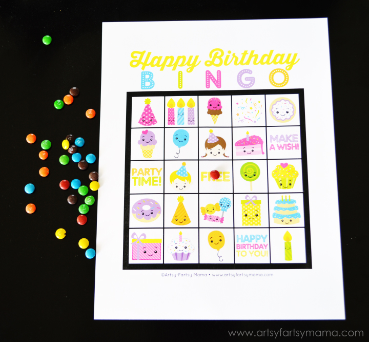 Free Printable Birthday Bingo at artsyfartsymama.com #birthday #freeprintable #printable #bingo