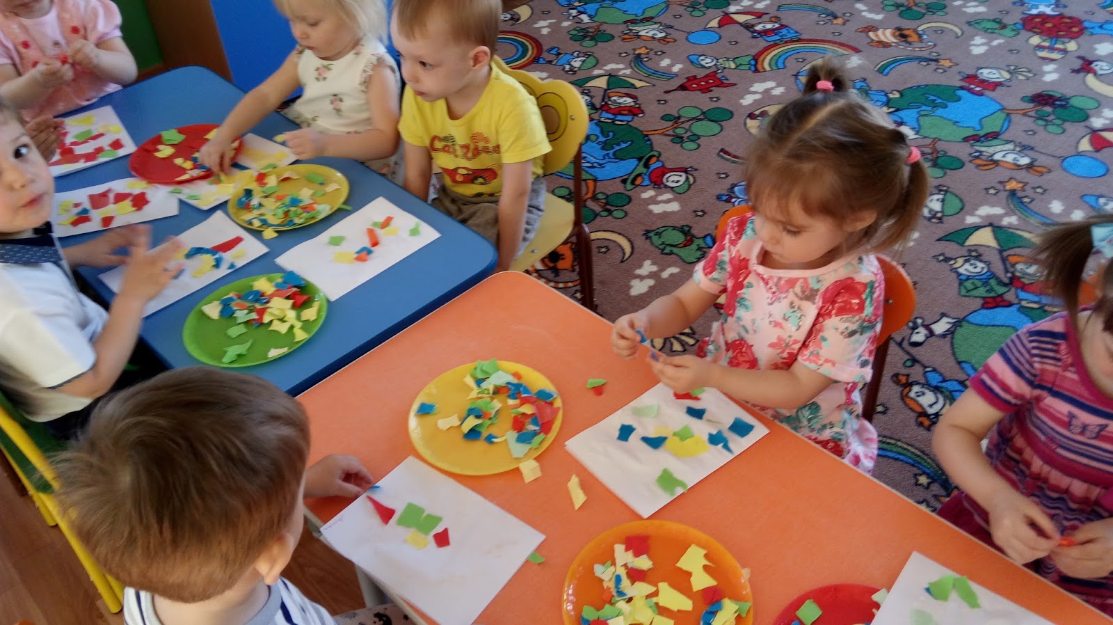 Ни минуты покоя: Пасхальные хлопоты. Поделки и игры с детьми 2-3 лет