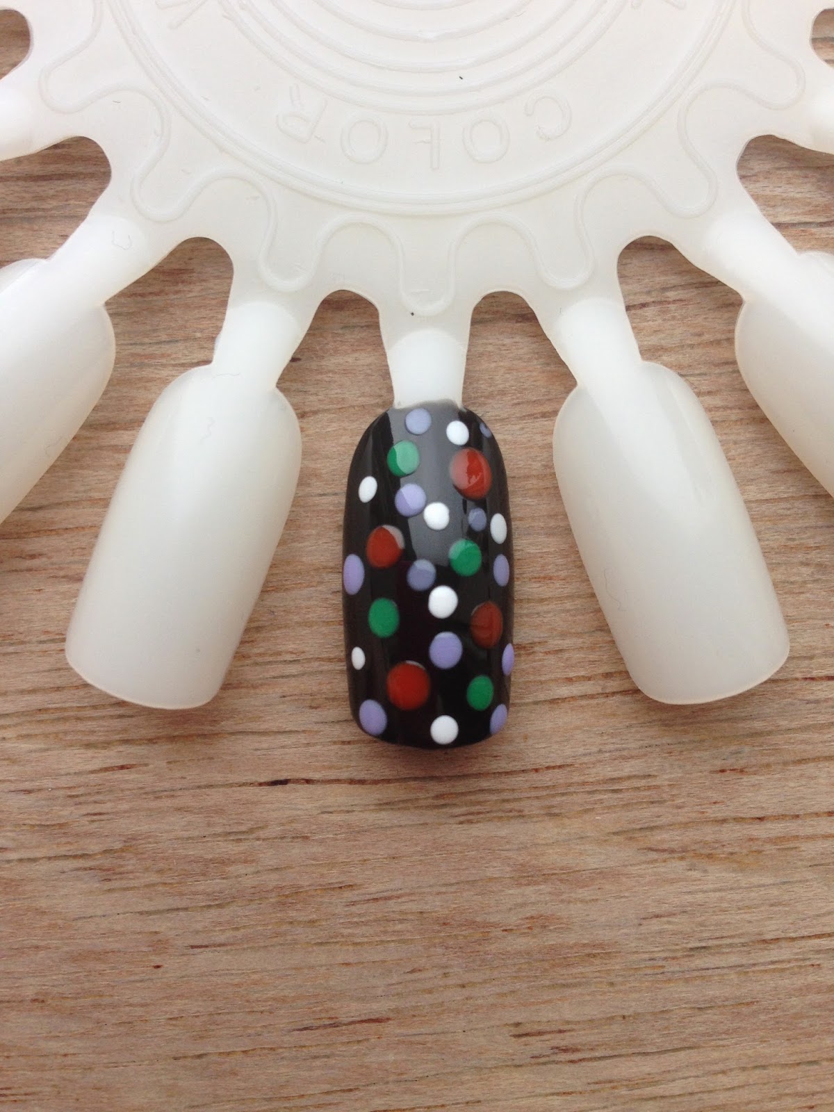 Easy Halloween Nails Number 5 I'm Dotty For Halloween Mammaful Zo