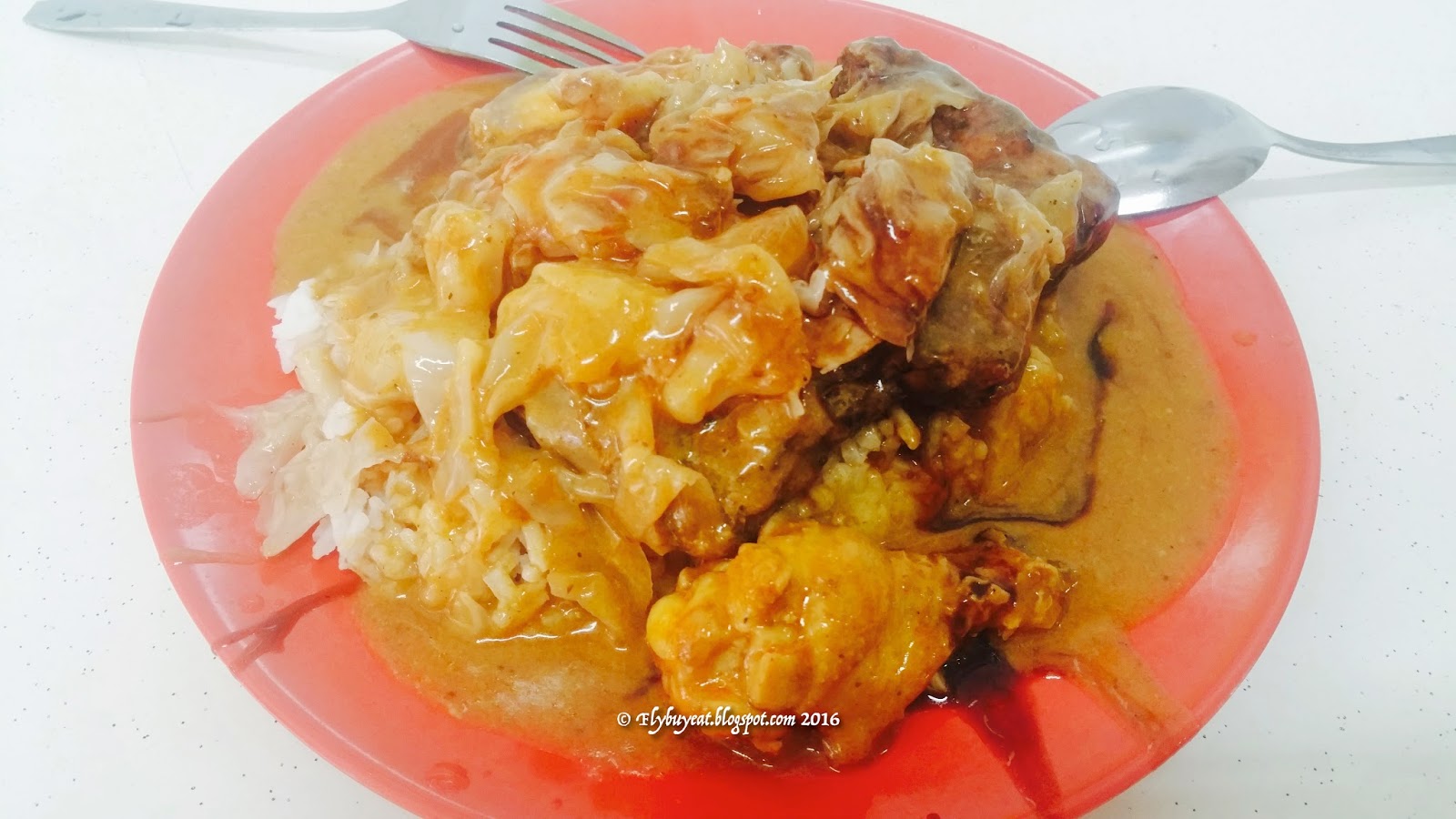 Beach Road Scissors Cut Curry Rice