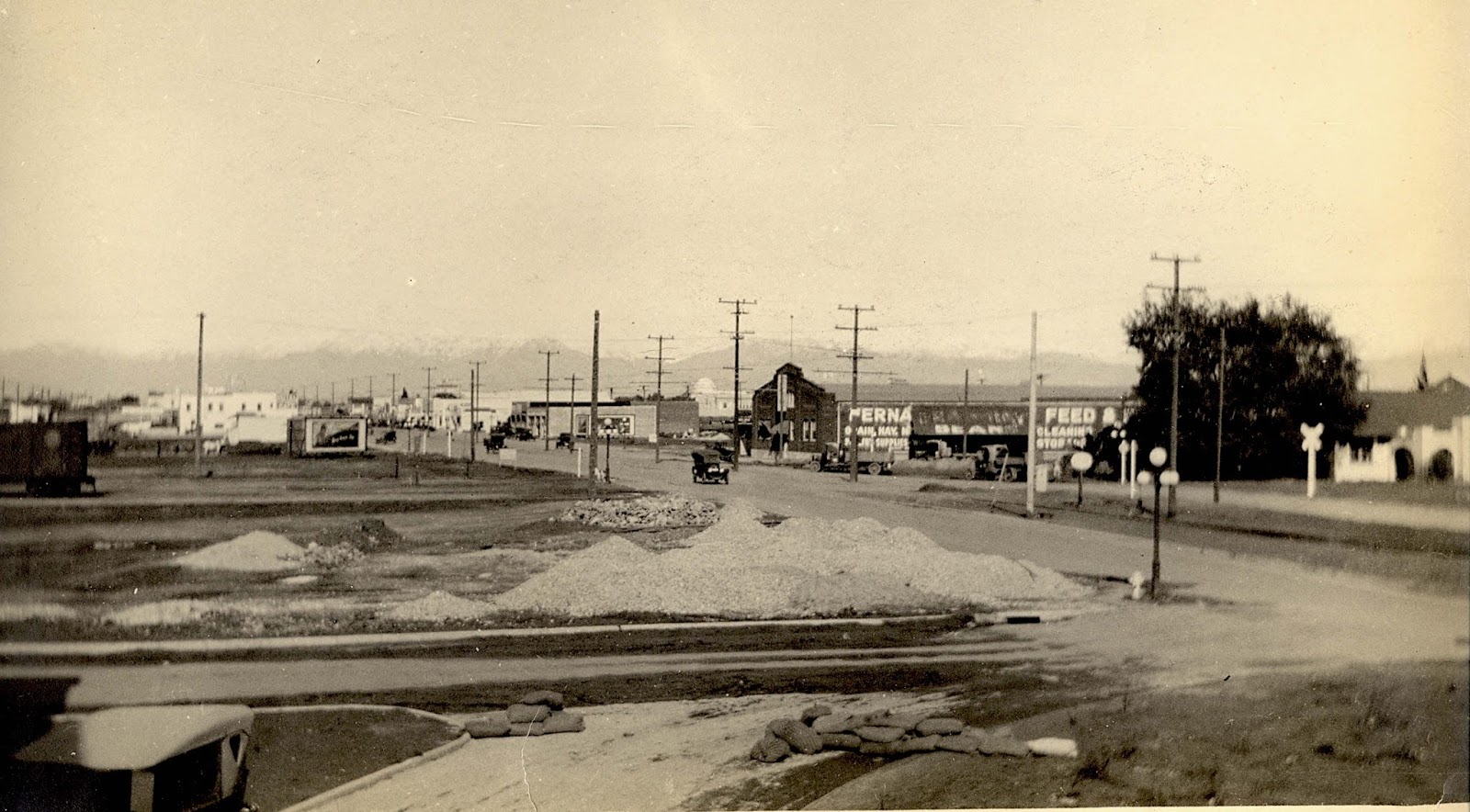 The Museum of the San Fernando Valley: VAN NUYS BOULEVARD - 1930s