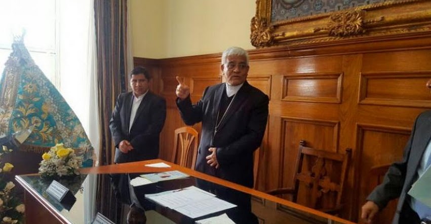 PAPA FRANCISCO EN PERÚ: Sumo Pontífice se reunirá con damnificados del norte - www.papafranciscoenperu.org PAPA FRANCISCO EN PERÚ: Sumo Pontífice se reunirá con damnificados del norte - www.papafranciscoenperu.org