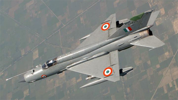 MEA confirms MIG-21 pilot missing in action, India verifying Pak claims of capture,Islamabad, News, Humor, Trending, Terrorists, Militants, Media, National