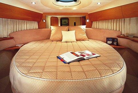 Houseboat Hotel di Saint Tropez