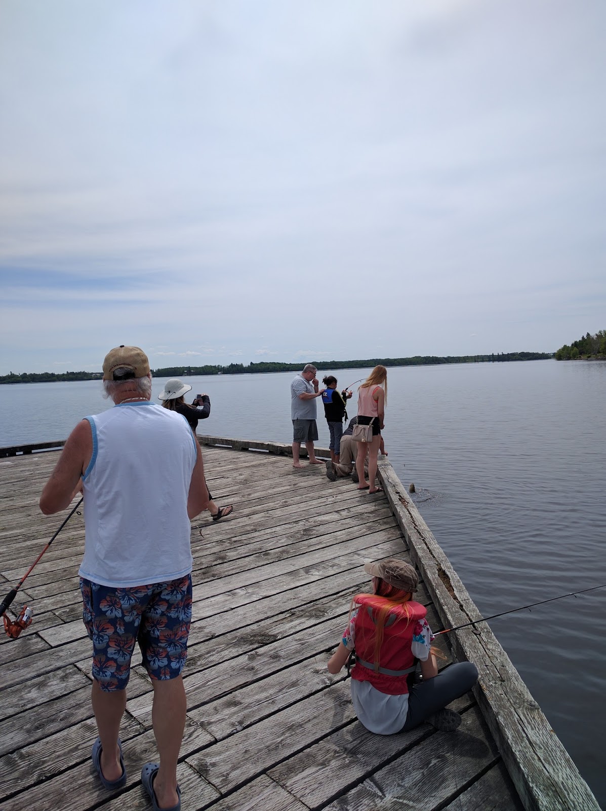 Year 8 in Lac du Manitoba Youth Angler Year 8 in Lac du Manitoba Youth Angler