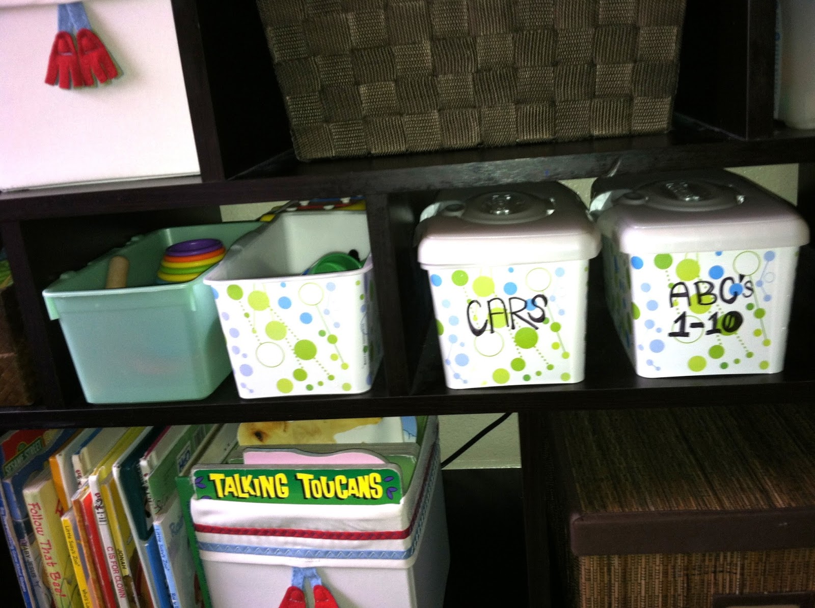 CraftyGoLucky 10+ Awesome Uses for Huggies Wipe boxes!