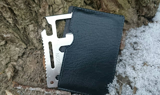 etui do karty wielofunkcyjna karta jest bardzo przydatna