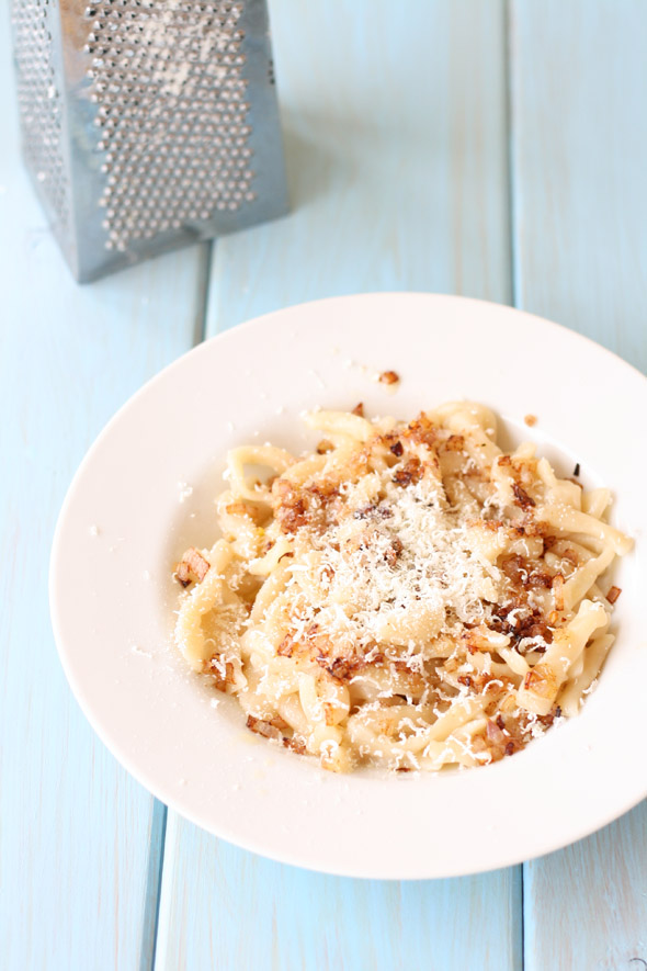 Fresh pasta, without eggs Striftᾱdia or Makaroones / cookmegreek