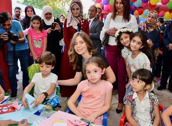 Daughter of Princess Ghida al-Talal of Jordan, Princess Rajaa held an official event for children at Zaha Cultural Center